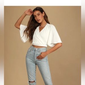 Lulus flutter sleeve crop top